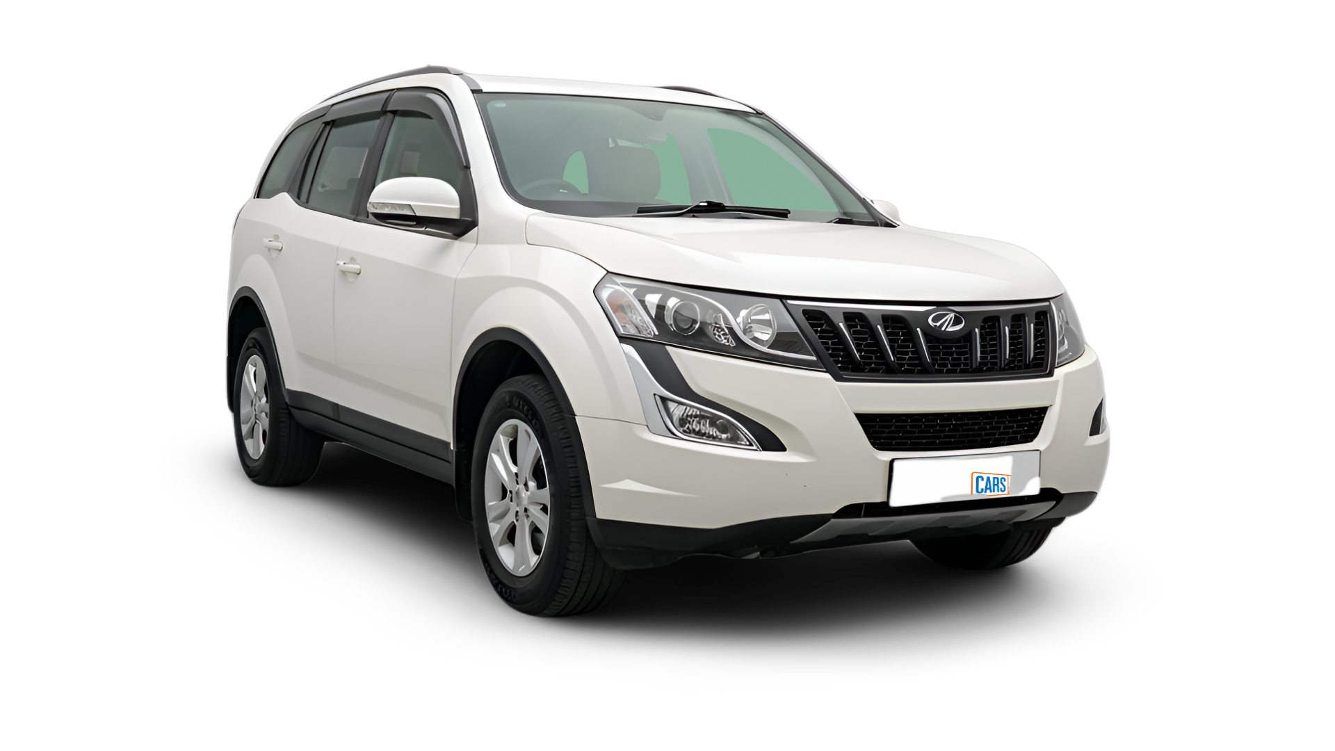 Mahindra XUV500-img
